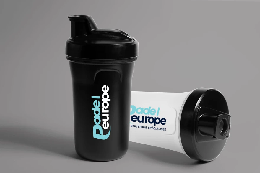 Padel Europe — Gourdes noire et blanche