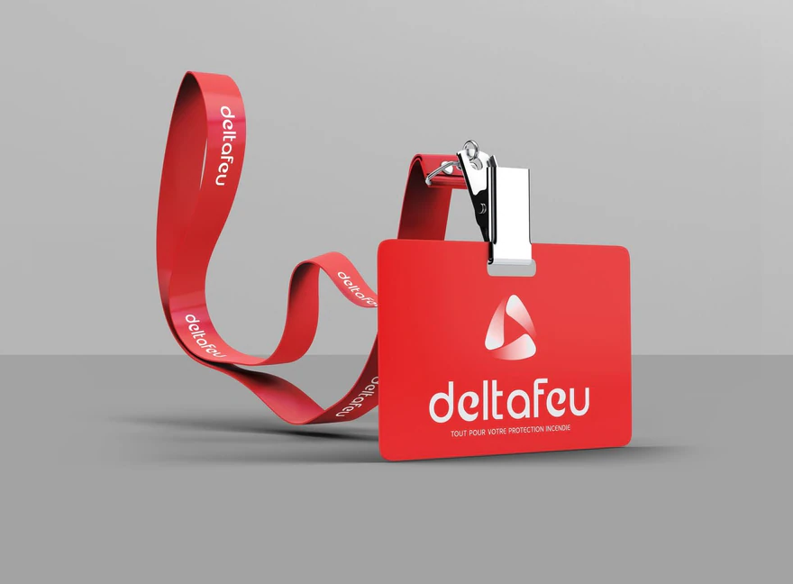 Deltafeu — Badge et tour de cou rouge