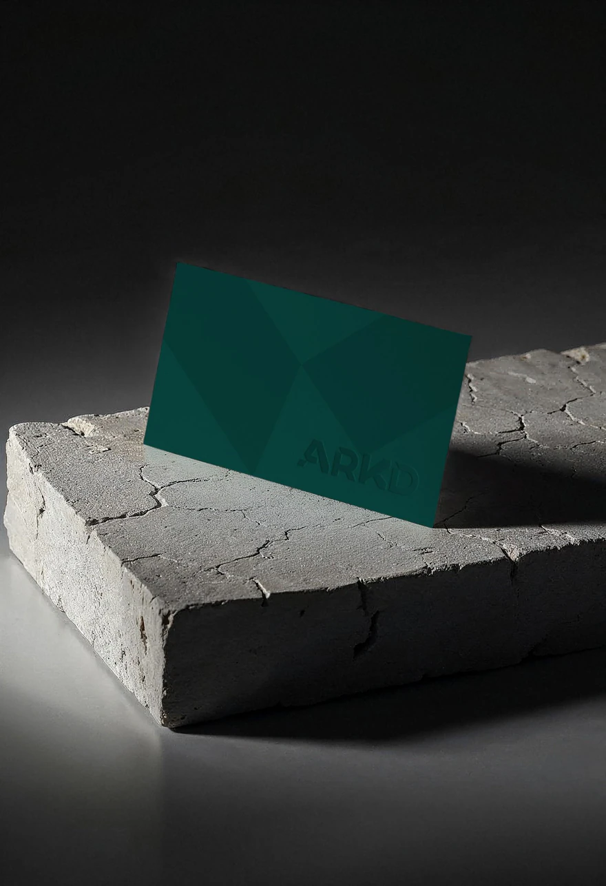 ARKD — Carte verte sur bloc de béton