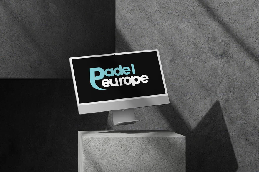 Padel Europe — Logo Padel Europe sur écran noir