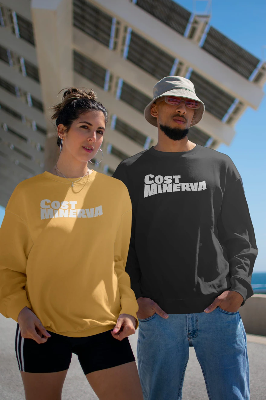 Cost Minerva — Sweatshirts Cost Minerva portés en ville