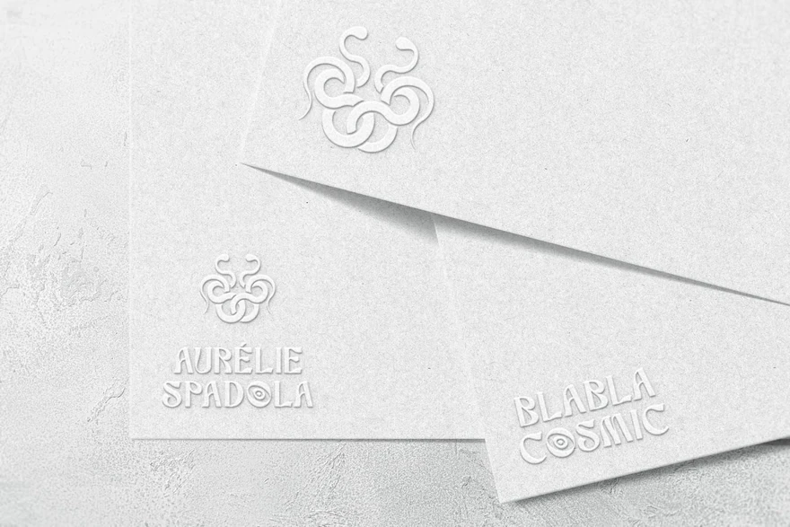 Aurélie Spadola — Symboles en embossage sur papier