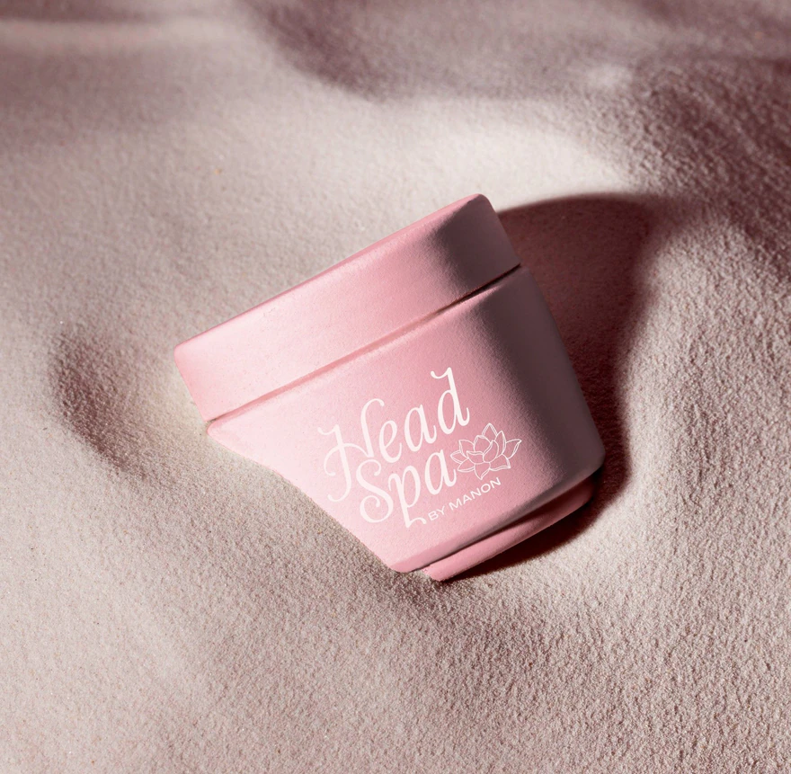 Head Spa by Manon — Logo sur pot cosmétique rose